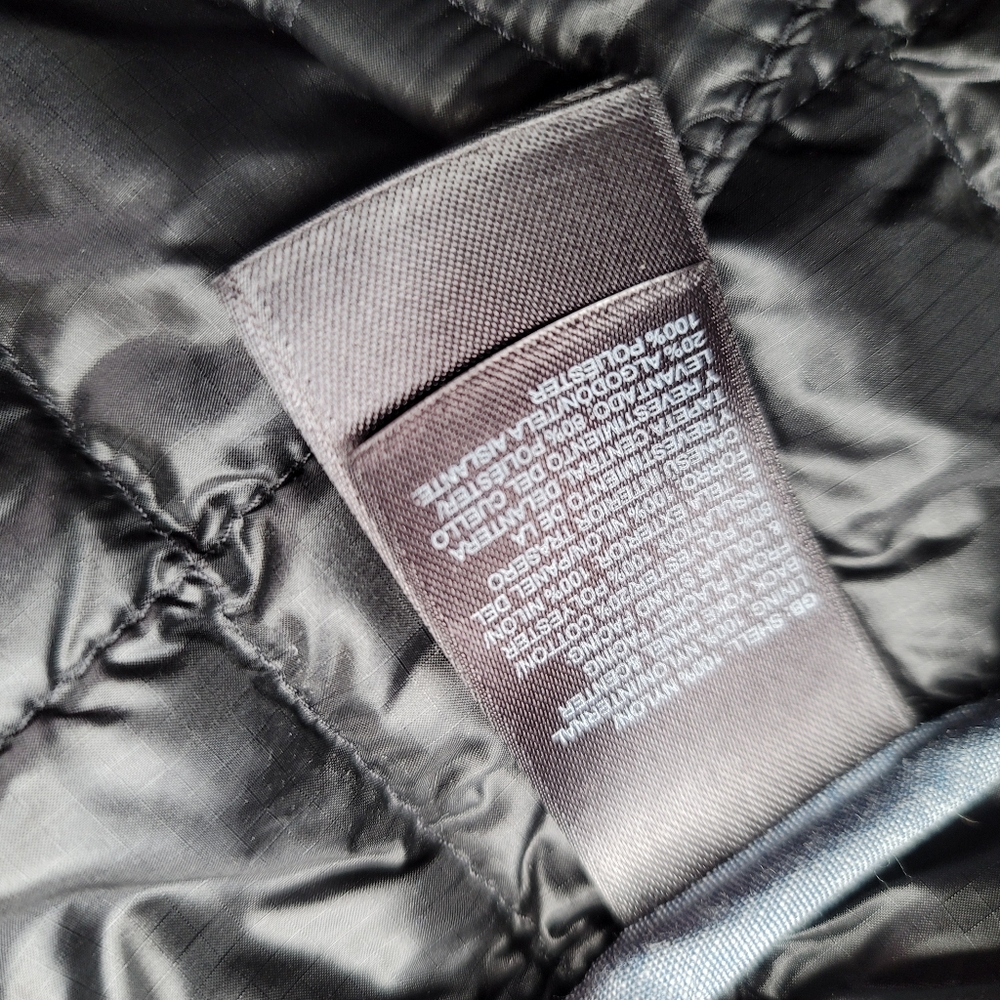 North Face Light Jacket - image 4